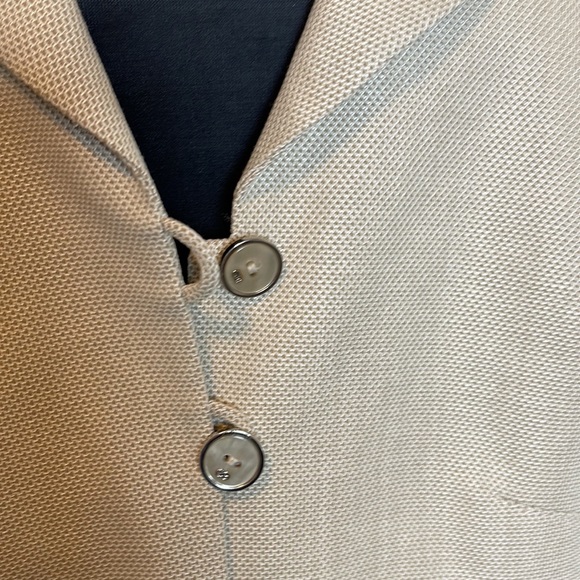 Escada Blazer, Wm’s Sz 42, cream color - Picture 6 of 11